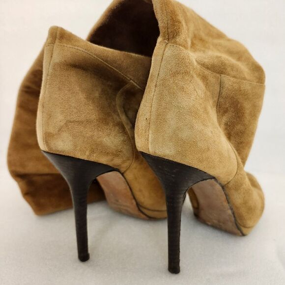 JIMMY CHOO Women's Over the Knee High Heel Tan Suede Round Toe Boots size 37 - Picture 1 of 12